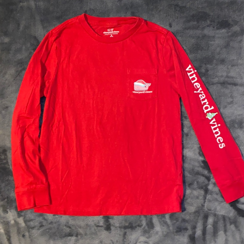 Vineyard Vines top